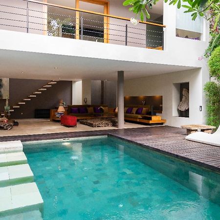 Villa Athena Seminyak  Luaran gambar