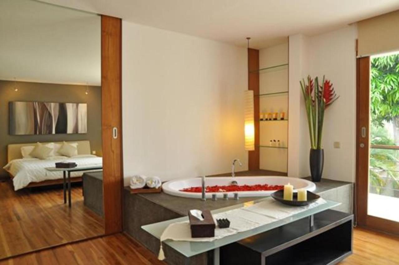 Villa Athena Seminyak  Luaran gambar