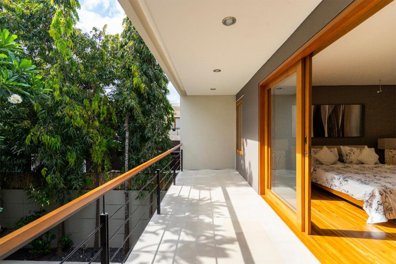 Villa Athena Seminyak  Luaran gambar