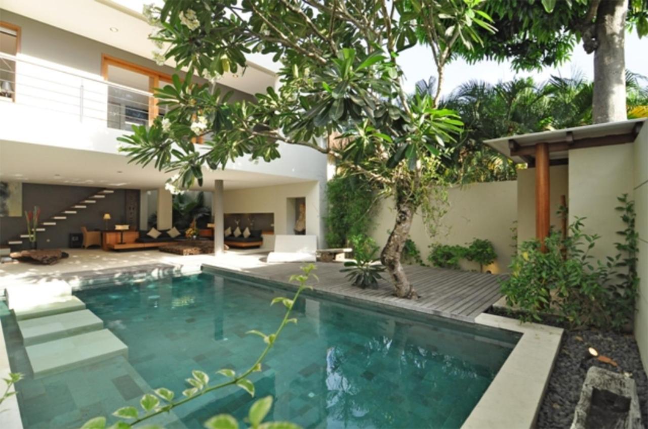Villa Athena Seminyak  Luaran gambar