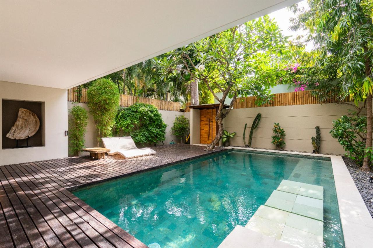 Villa Athena Seminyak  Luaran gambar