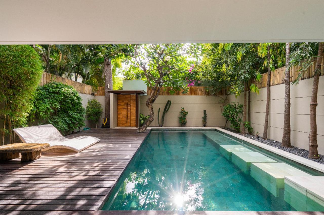 Villa Athena Seminyak  Luaran gambar