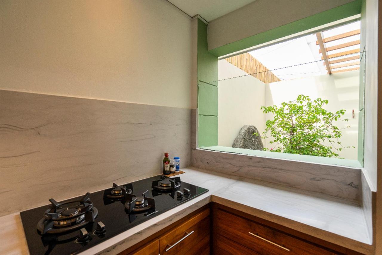Villa Athena Seminyak  Luaran gambar